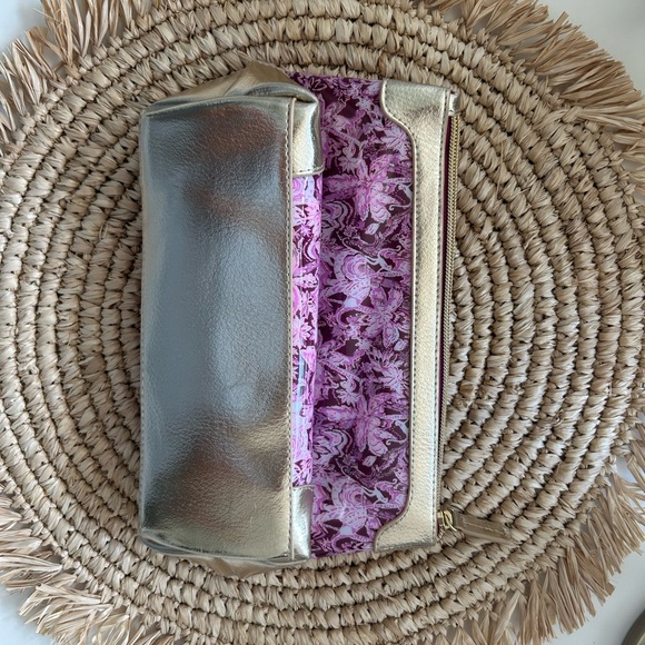 Lilly Pulitzer Pink and Gold Cosmetic Bag - Picture 3 of 4